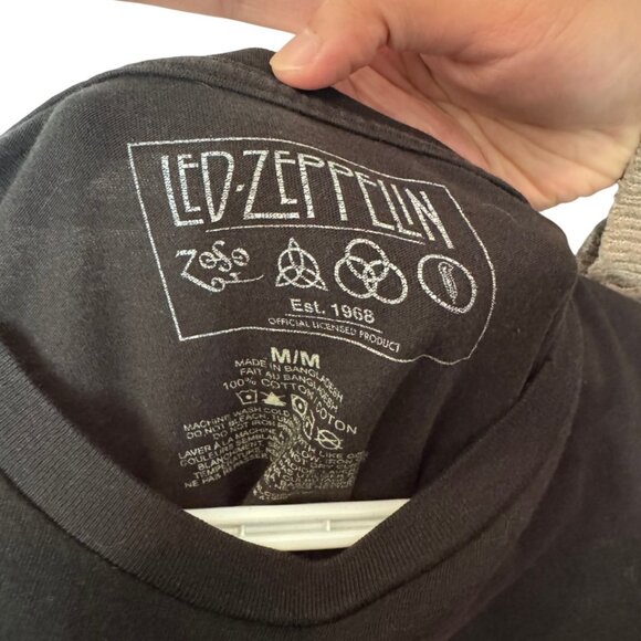 Led Zeppelin black red logo unisex t-shirt size M - Picture 5 of 5